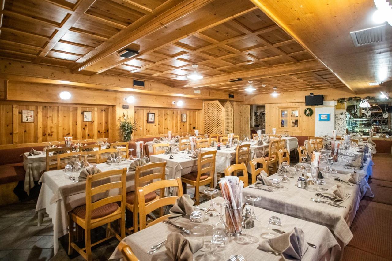Hotel Helvetia Livigno Exterior foto